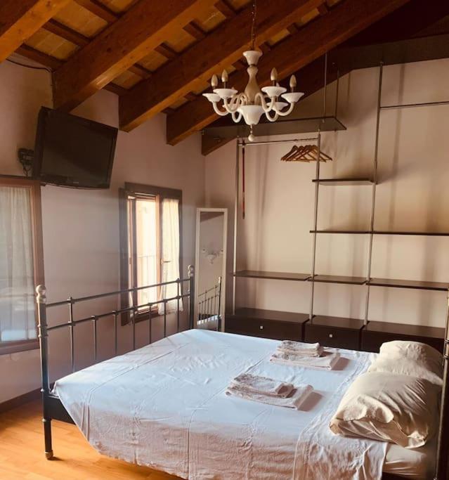 Benvenuti In Casa Peluca! Apartman Mestre Kültér fotó